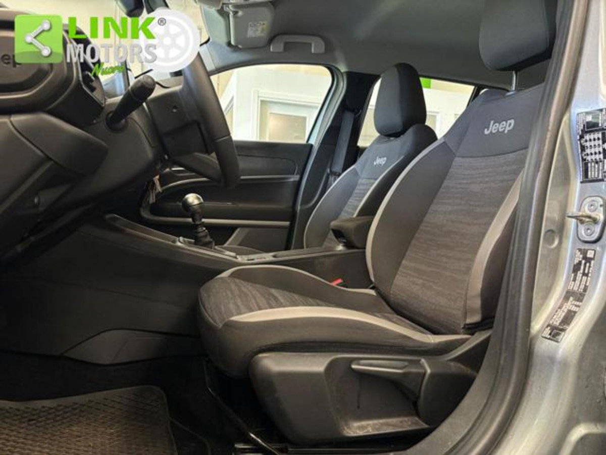 Jeep Avenger 1.2 turbo Longitude fwd 100cv (12)