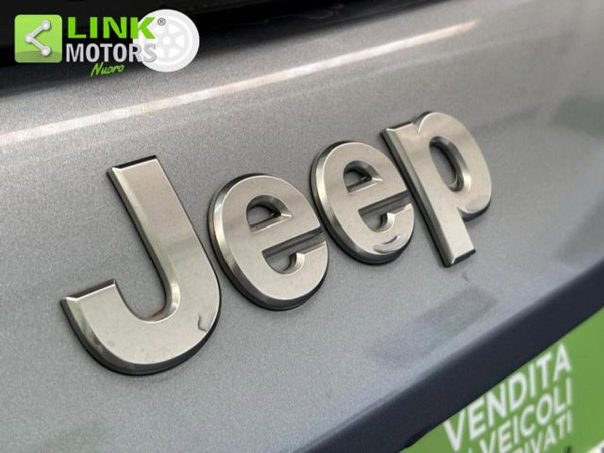 Jeep Avenger 1.2 turbo Longitude fwd 100cv (19)