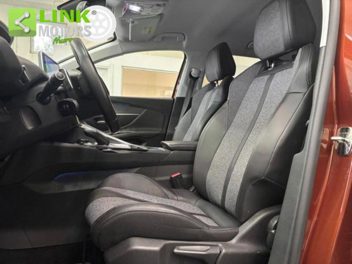 Peugeot 3008 BlueHDi 130 S&S Allure (10)