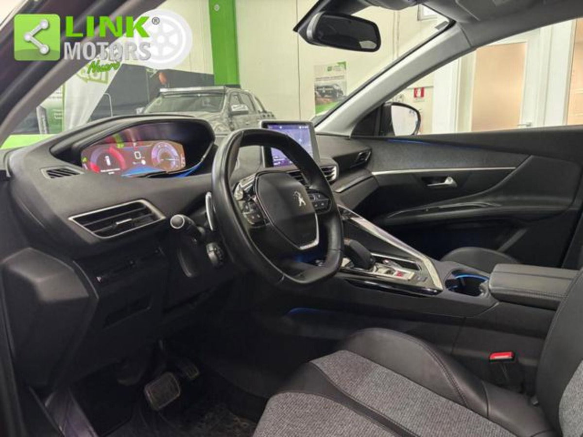 Peugeot 3008 BlueHDi 130 S&S Allure (9)