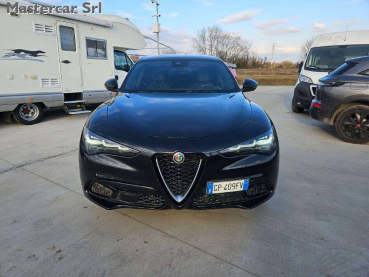 Alfa Romeo Stelvio 2.2 t Intensa Q4 210cv auto (3)