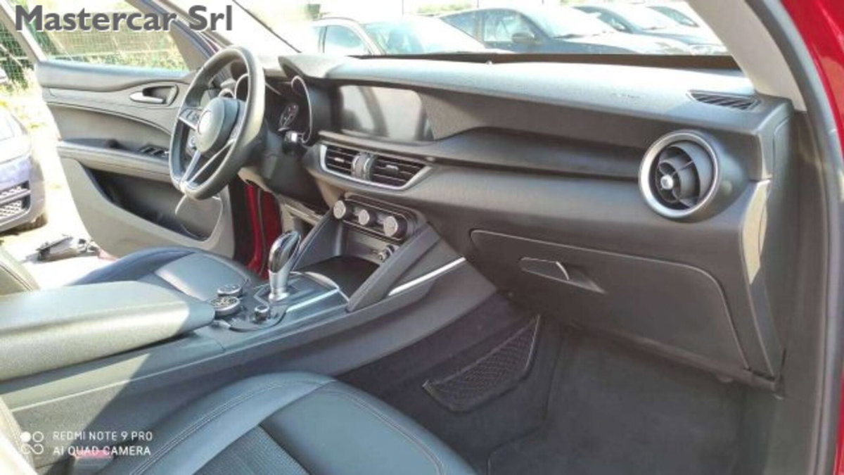 Alfa Romeo Stelvio 2.2 t Intensa Q4 210cv auto (10)