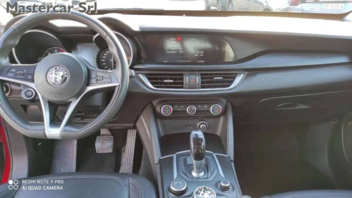 Alfa Romeo Stelvio 2.2 t Intensa Q4 210cv auto (14)