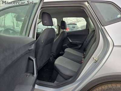 SEAT Arona 1.0 ecotsi 95cv (14)