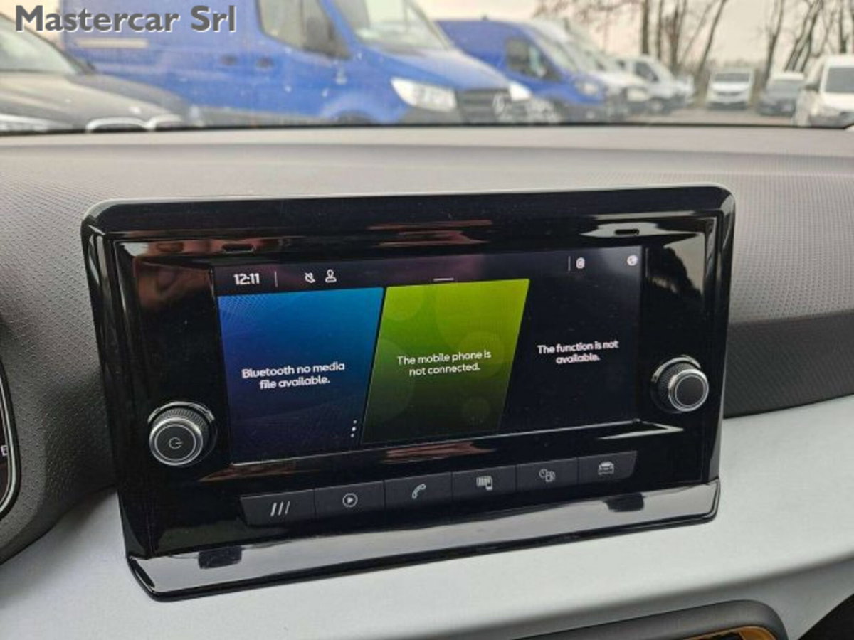 SEAT Arona 1.0 ecotsi 95cv (15)