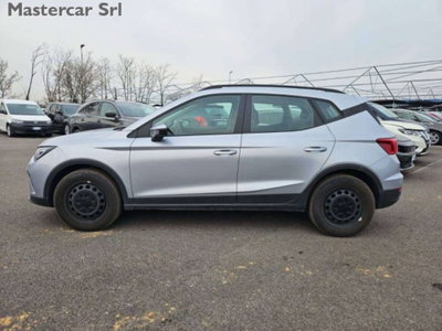 SEAT Arona 1.0 ecotsi 95cv (4)