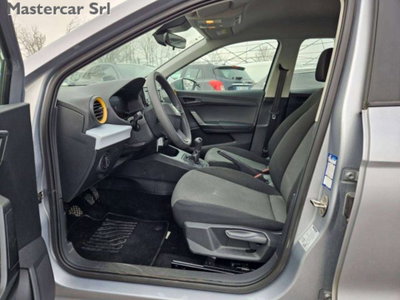 SEAT Arona 1.0 ecotsi 95cv (9)