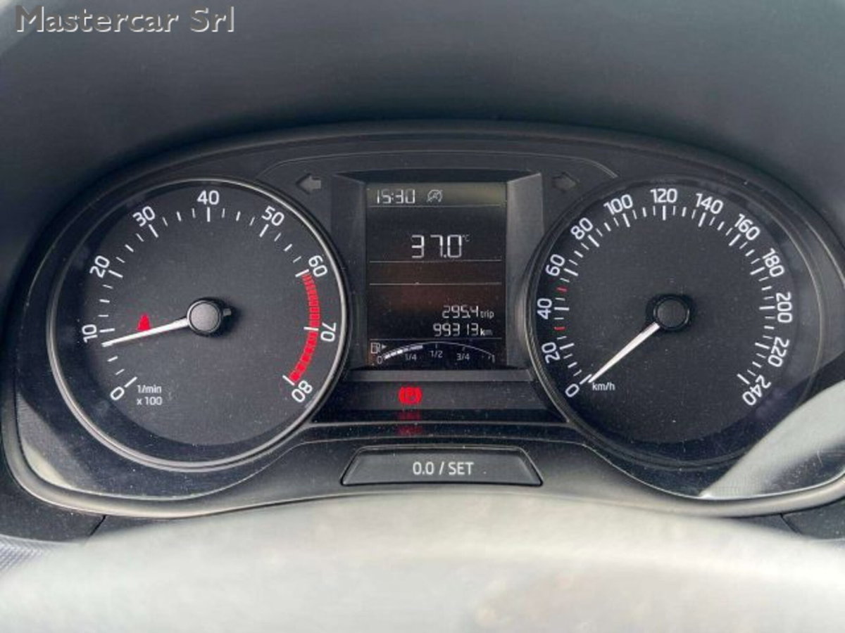 Skoda Fabia 1.0 MPI 60 CV Active (11)