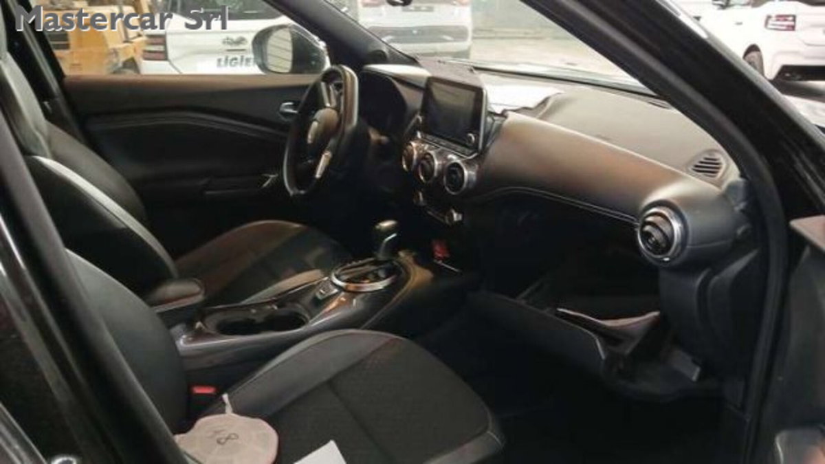 Nissan Juke 1.0 dig-t N-Connecta 114cv dct (6)