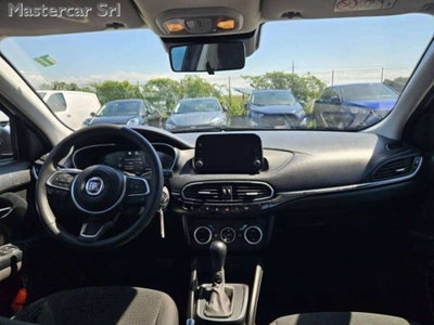 Fiat Tipo Tipo 5p 1.5 t4 hybrid Cross 130cv dct (11)
