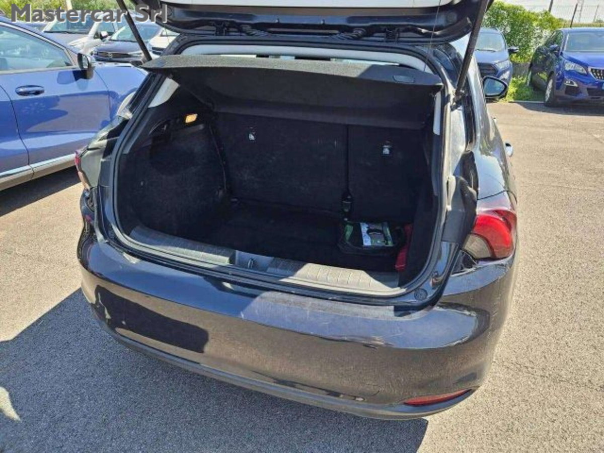 Fiat Tipo Tipo 5p 1.5 t4 hybrid Cross 130cv dct (14)