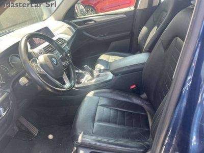 BMW X4 xDrive30d 48V Business Advantage (8)