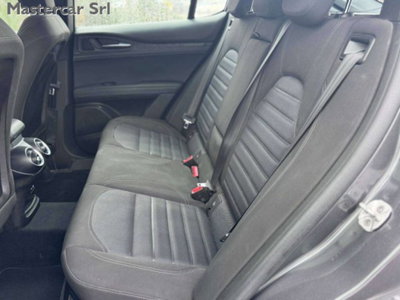 Alfa Romeo Stelvio 2.2 t Intensa Q4 210cv auto (12)