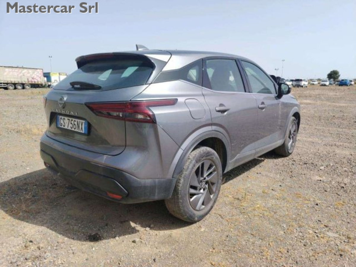 Nissan Qashqai 1.3 mhev Acenta 2wd 140cv (5)