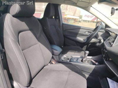 Nissan Qashqai 1.3 mhev Acenta 2wd 140cv (6)