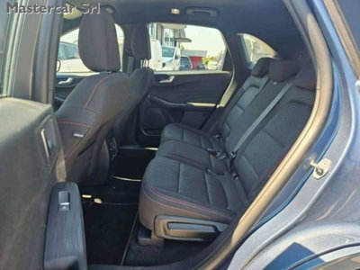 Ford Kuga 2.5 Plug In Hybrid 225 CV CVT 2WD ST-Line (12)