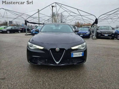 Alfa Romeo Giulia 2.2 Turbodiesel 180 CV AT8 AWD Q4 Super (2)