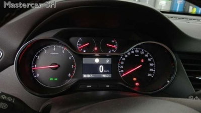 Opel Crossland 1.2 Elegance Pack s&s 130cv at6 (11)