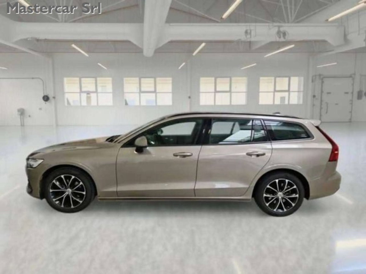 Volvo V60 D3 Momentum Business (3)