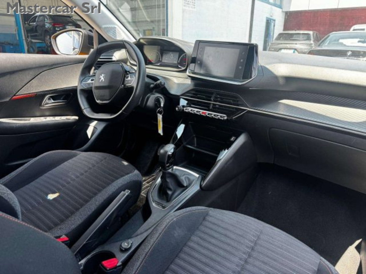 Peugeot 208 1.2 puretech Active s&s 75cv (10)