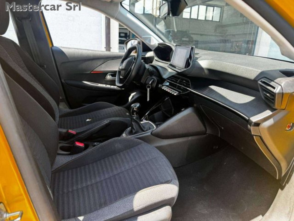 Peugeot 208 1.2 puretech Active s&s 75cv (11)