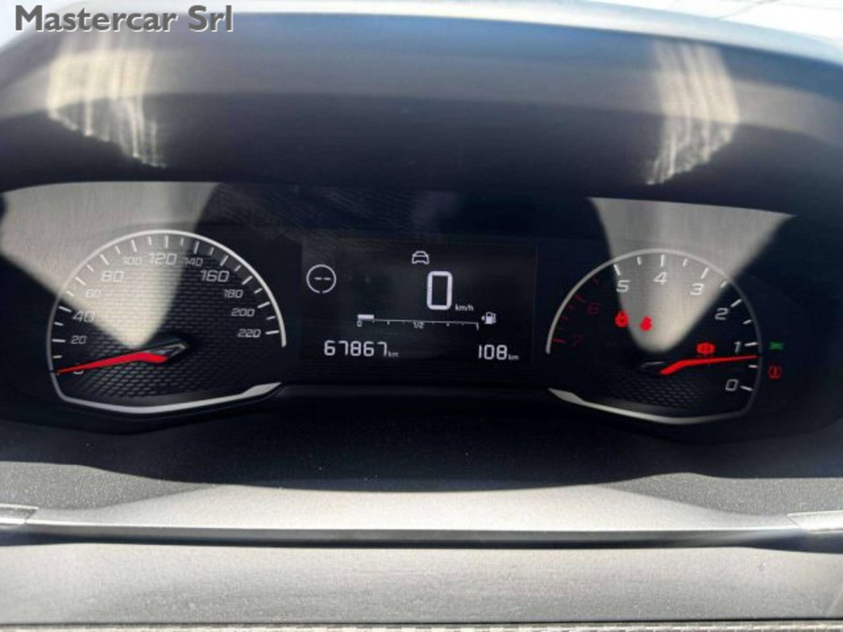 Peugeot 208 1.2 puretech Active s&s 75cv (12)