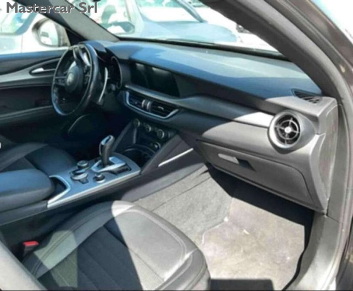Alfa Romeo Stelvio Stelvio 2.2 Turbodiesel 190 CV AT8 Q4 Sprint (3)