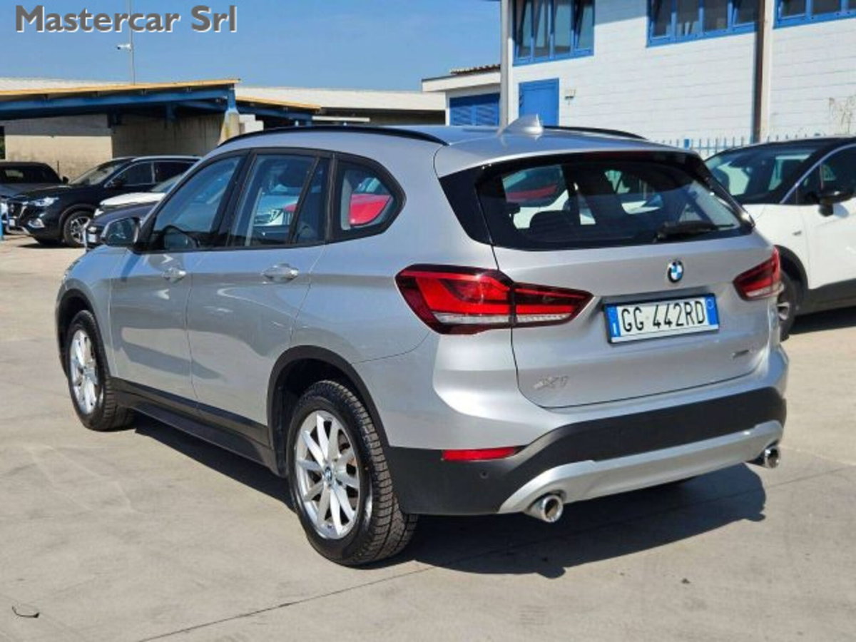 BMW X1 sDrive 18d Msport (6)