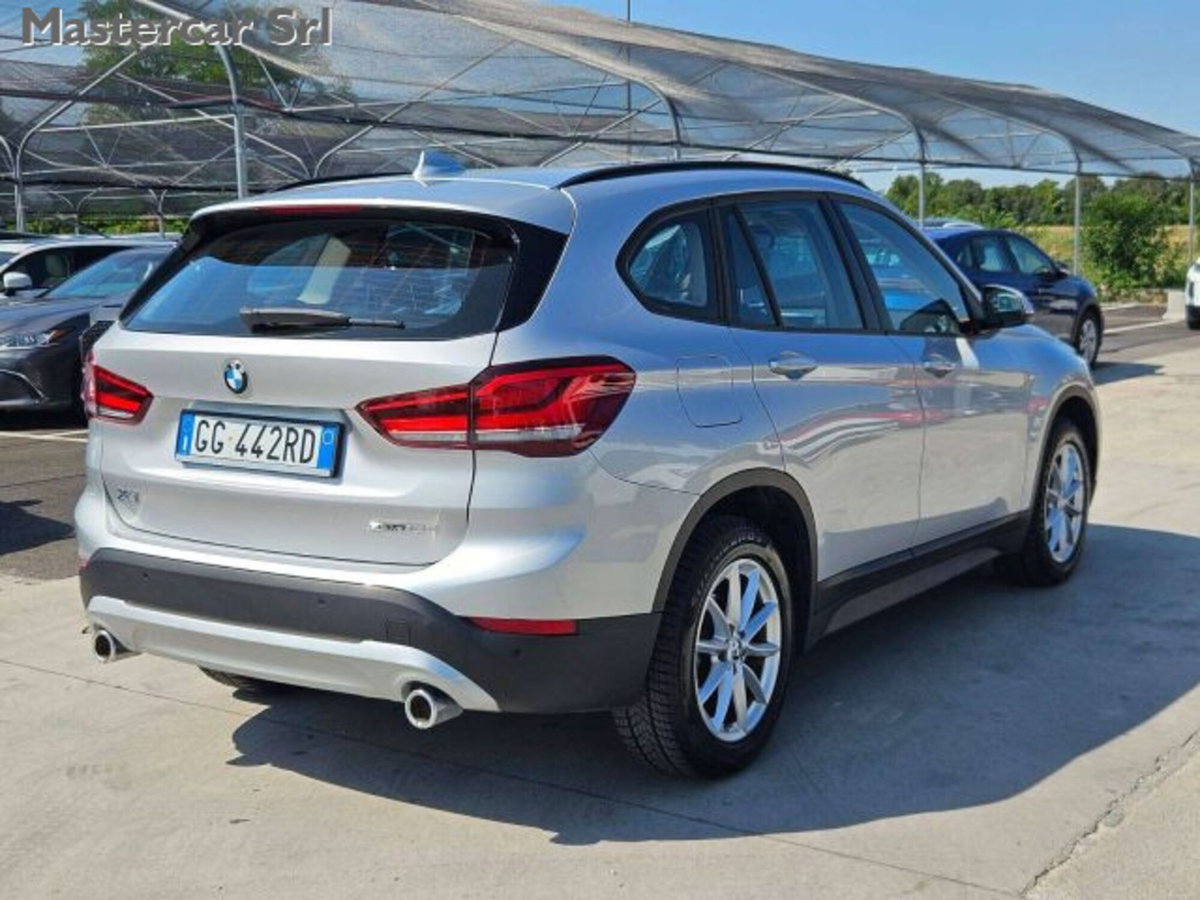 BMW X1 sDrive 18d Msport (8)