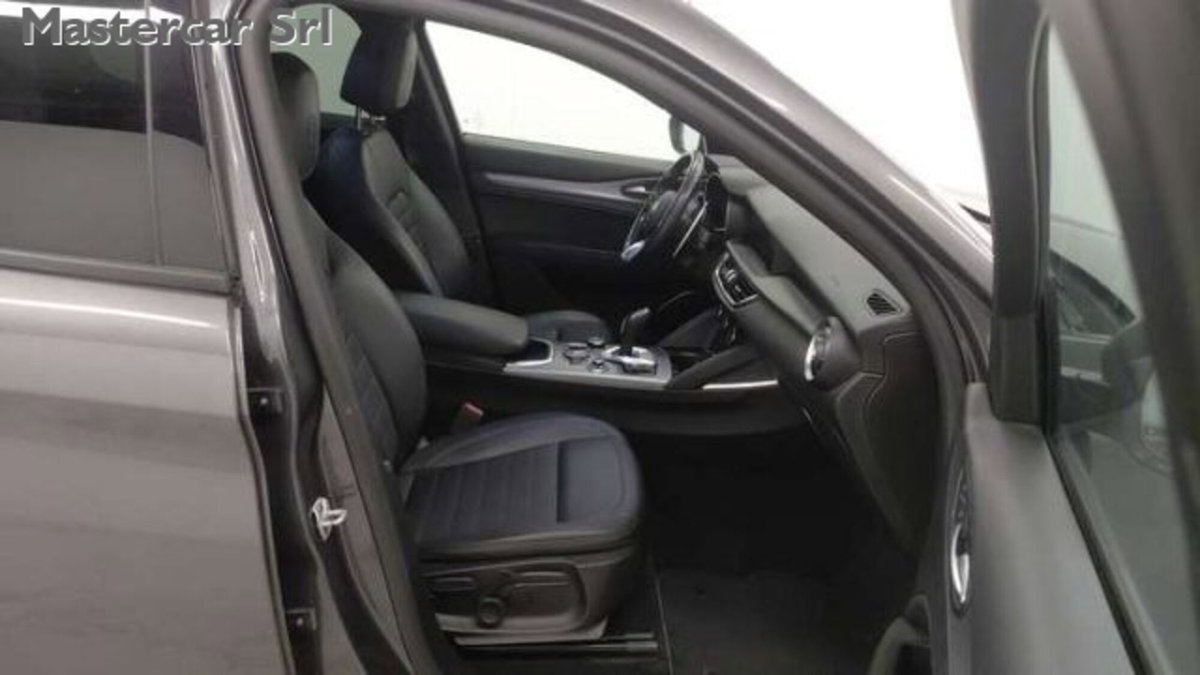 Alfa Romeo Stelvio Stelvio 2.2 Turbodiesel 160 CV AT8 RWD Sprint (8)