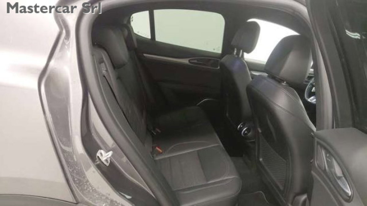 Alfa Romeo Stelvio Stelvio 2.2 Turbodiesel 160 CV AT8 RWD Sprint (9)
