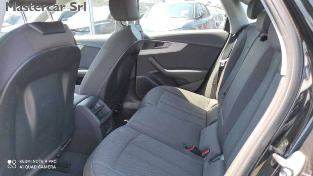 Audi A4 30 2.0 tdi mhev Business Advanced 136cv s-tronic (12)