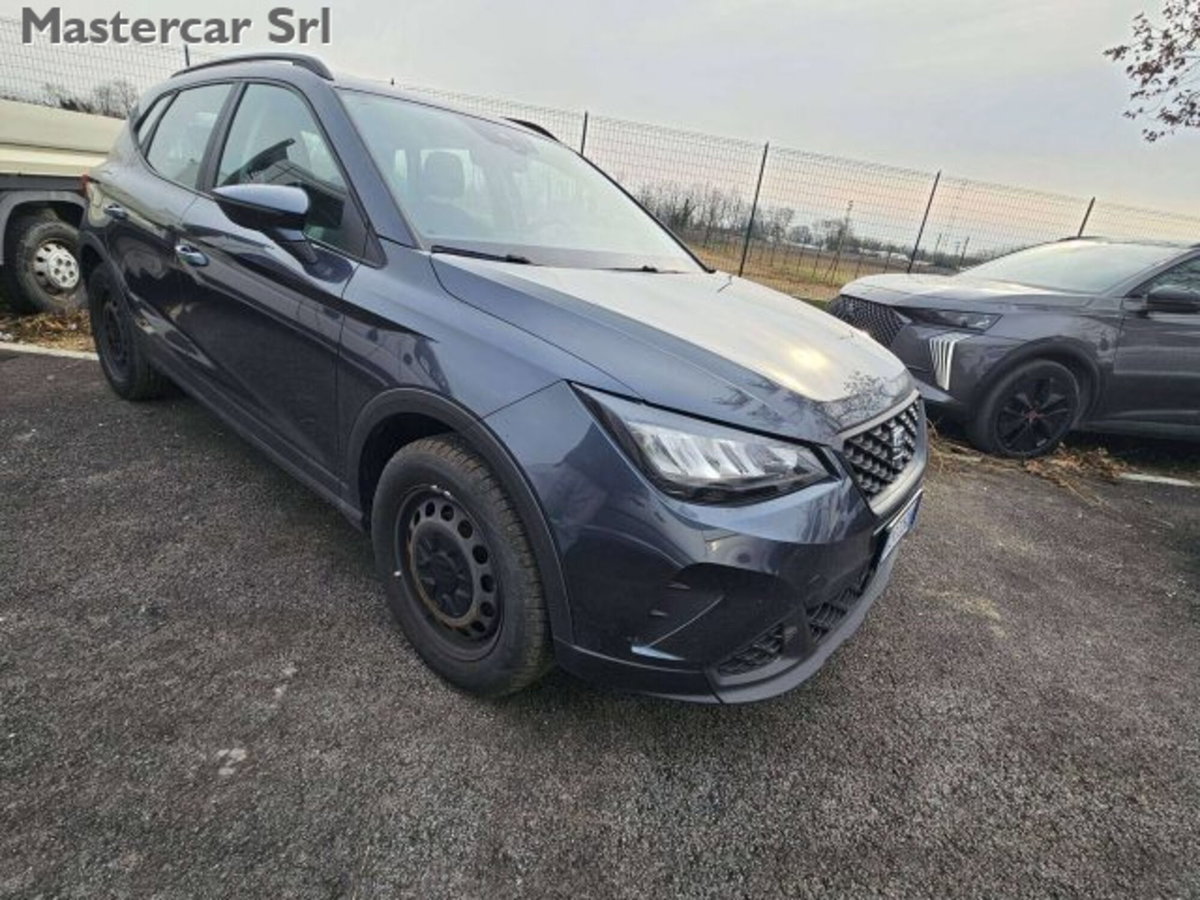 SEAT Arona 1.0 ecotsi 95cv (10)