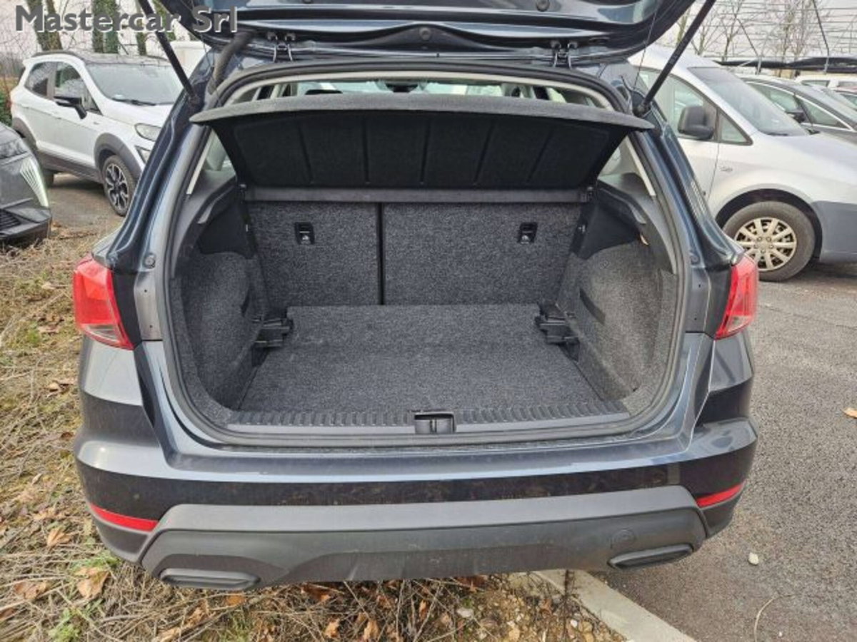 SEAT Arona 1.0 ecotsi 95cv (11)