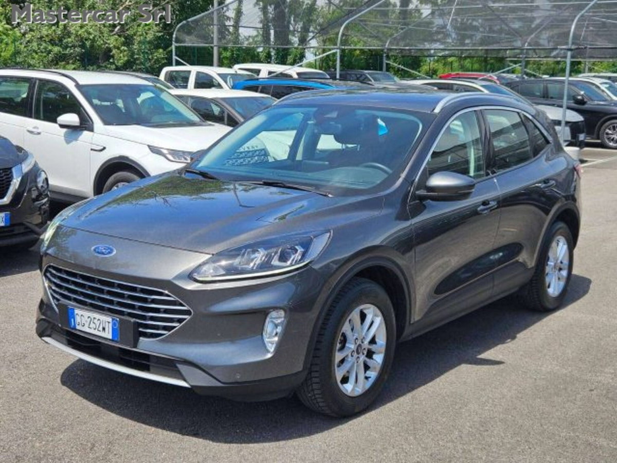 Ford Kuga 2.0 EcoBlue Hybrid 150 CV 2WD Titanium (2)