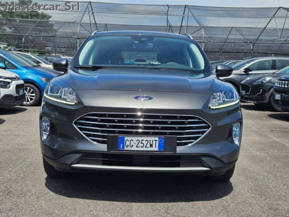 Ford Kuga 2.0 EcoBlue Hybrid 150 CV 2WD Titanium (4)