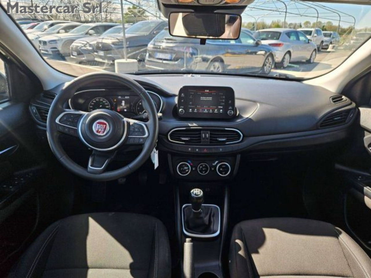 Fiat Tipo Station Wagon Tipo SW 1.0 t3 Cross 100cv (14)
