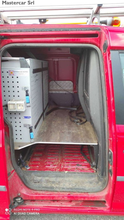 Volkswagen Veicoli Commerciali Caddy 2.0 TDI 122 CV 4Motion Furgone (12)