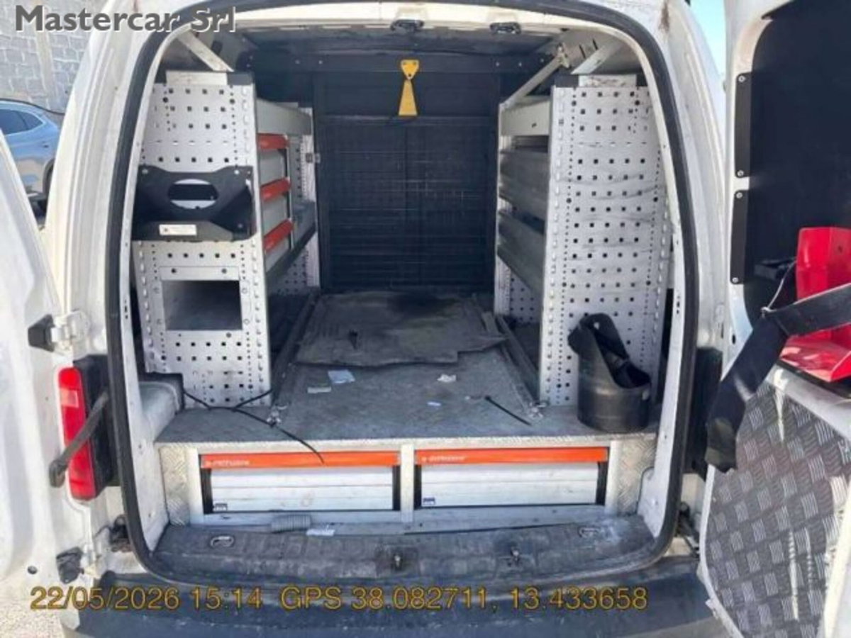 Volkswagen Veicoli Commerciali Caddy 2.0 TDI 122 CV 4Motion Furgone (6)