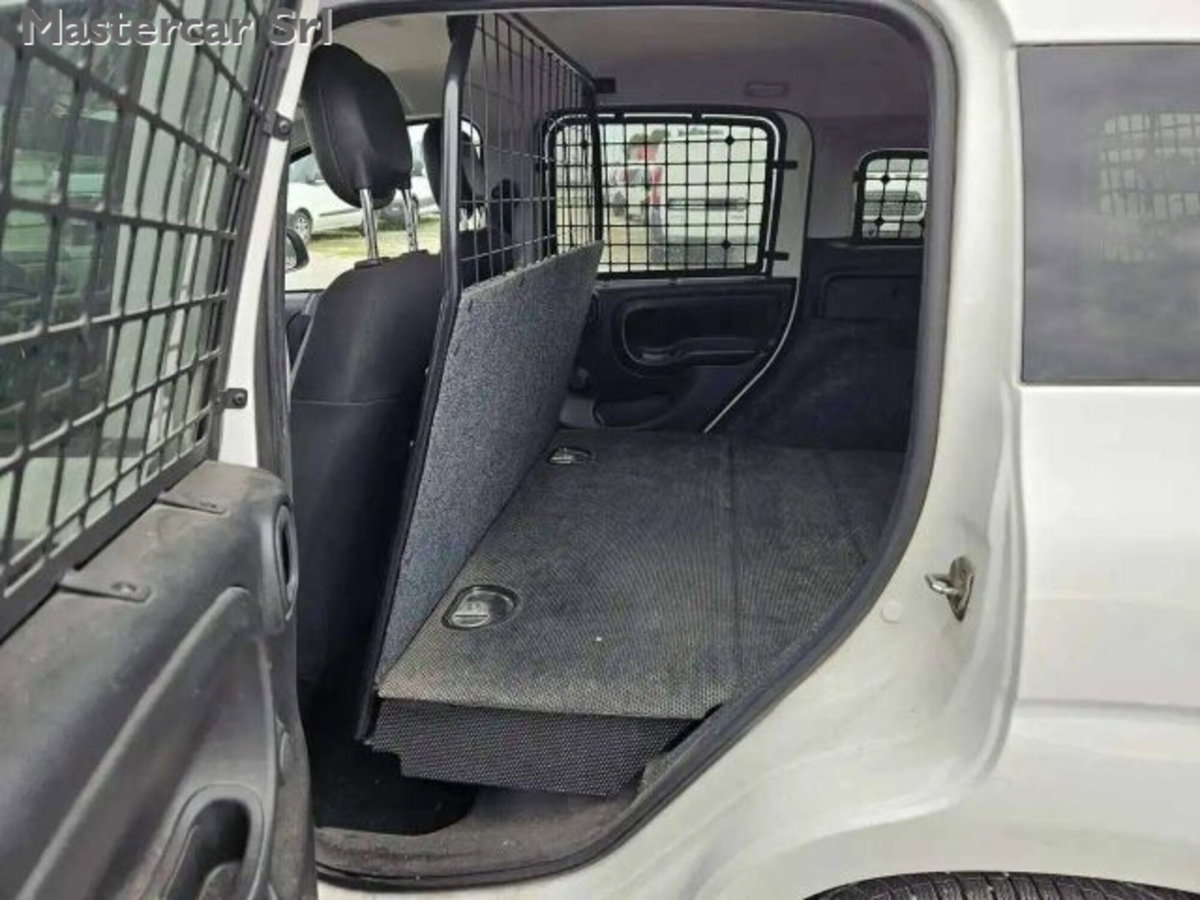 Fiat Panda 1.2 Pop Van 2 posti (11)
