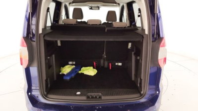 Ford Tourneo Courier 1.5 TDCI 75 CV Titanium (16)