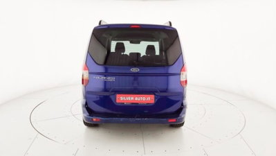 Ford Tourneo Courier 1.5 TDCI 75 CV Titanium (6)