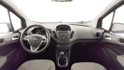 Ford Tourneo Courier 1.5 TDCI 75 CV Titanium (9)