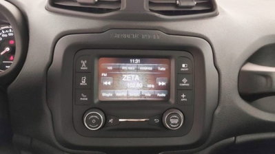 Jeep Renegade 1.6 Mjt 120 CV Limited (11)