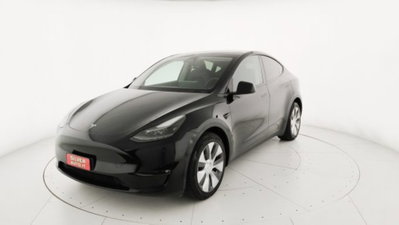 Tesla Model Y Long Range awd (3)