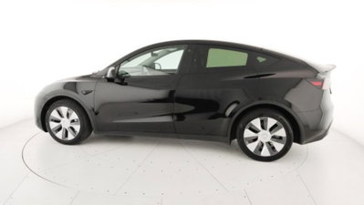 Tesla Model Y Long Range awd (4)