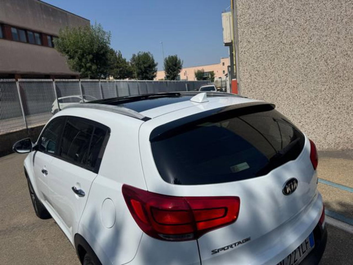 Kia Sportage 1.7 CRDI VGT 2WD Class (5)