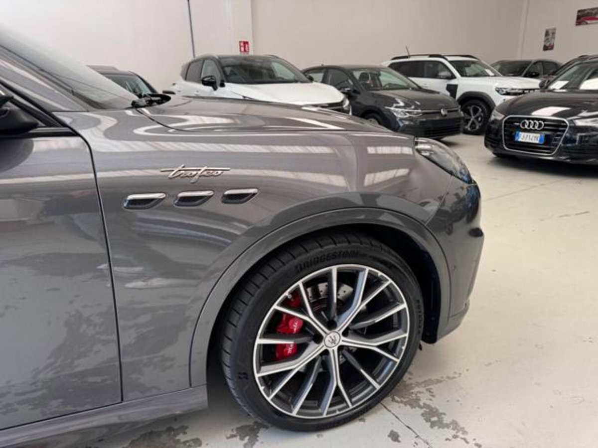 Maserati Grecale 3.0 V6 Trofeo 530cv auto (3)