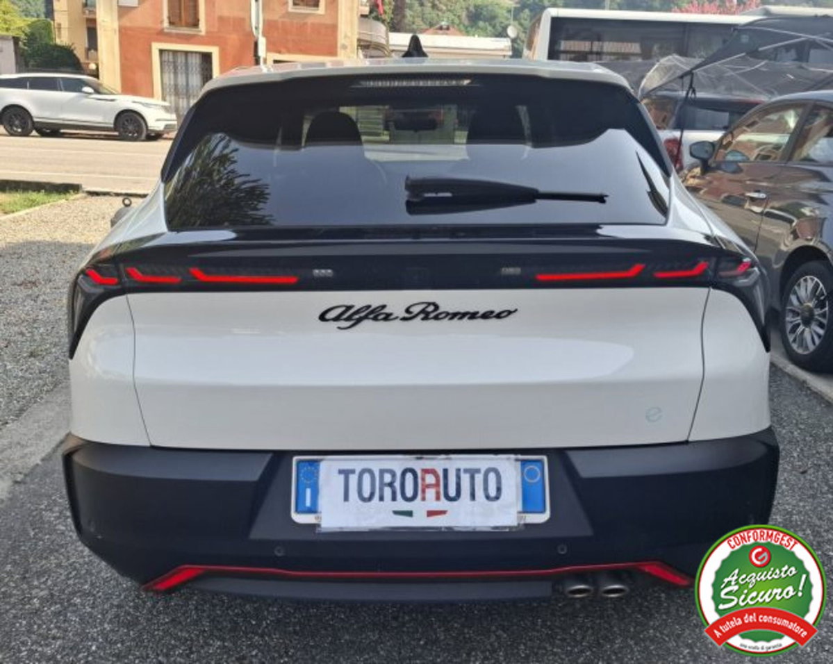 Alfa Romeo Junior elettrica Speciale 156cv (5)