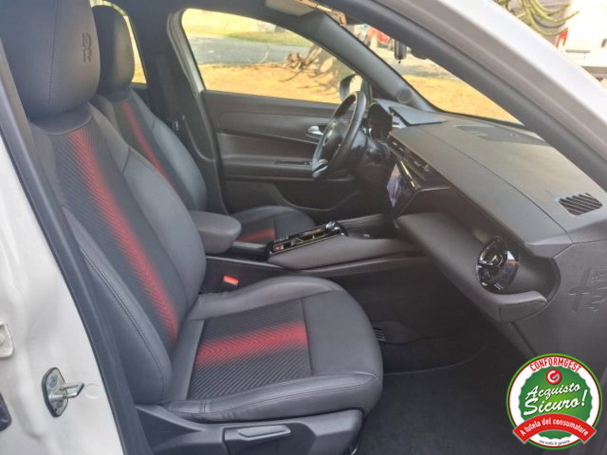 Alfa Romeo Junior elettrica Speciale 156cv (9)